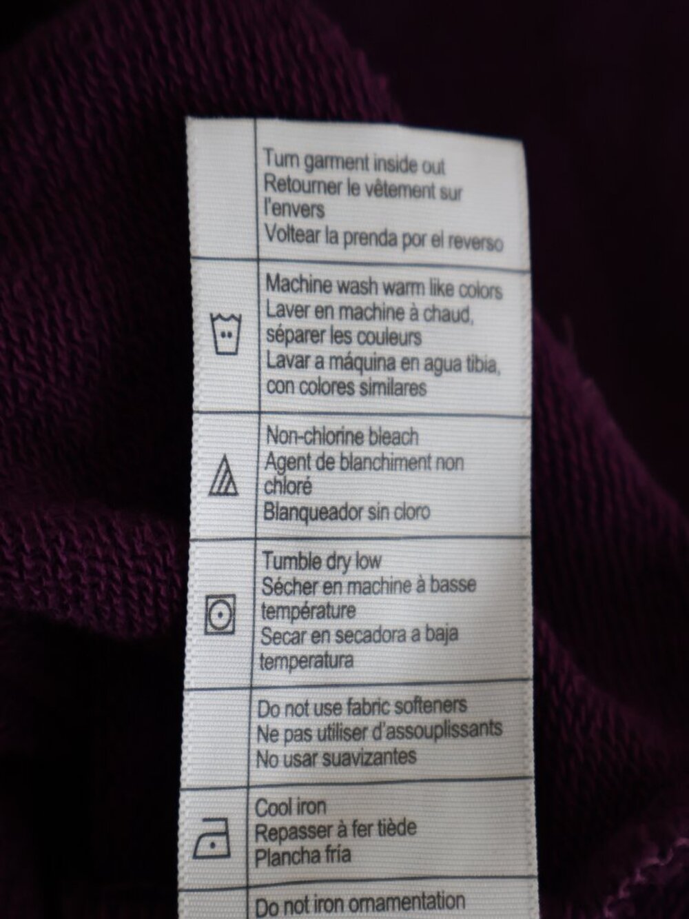 Size M - Carhartt TENCEL™ Fiber Series - Sleeve Graphic Sweatshirt - Eggplant - Picture 15 of 16